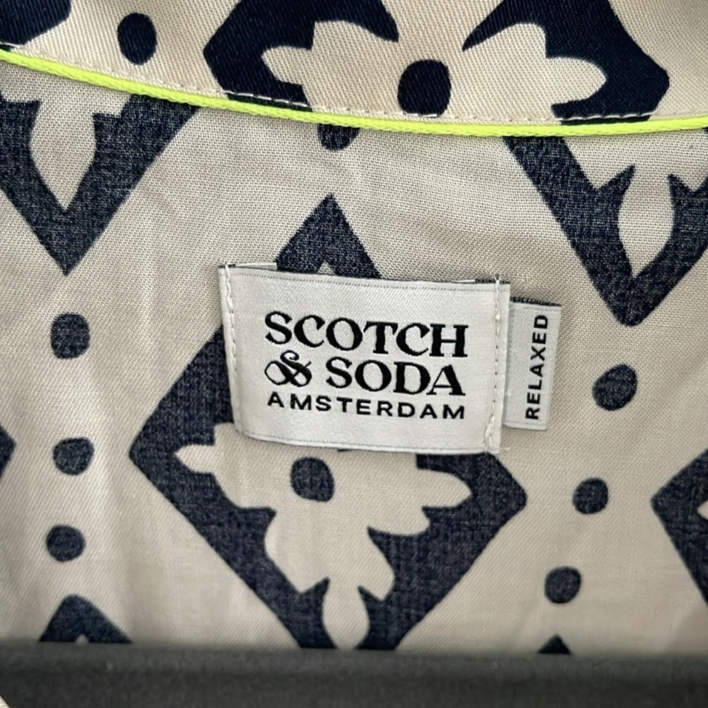 Scotch & Soda Printed Regular Fit Button Down Cam… - image 6